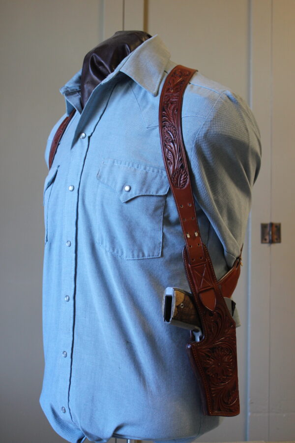 Shoulder holster