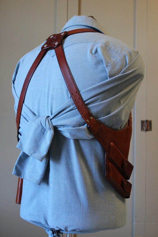 Shoulder holster mag pouches