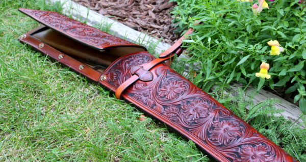 Full coverage rifle scabbard