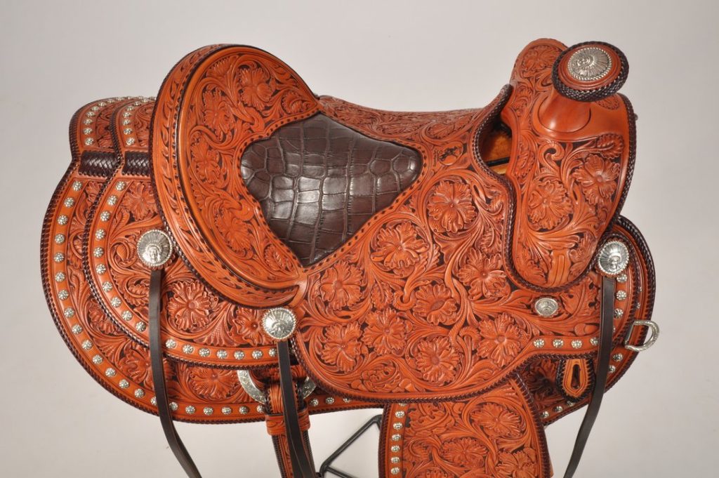 unicanitor saddle history